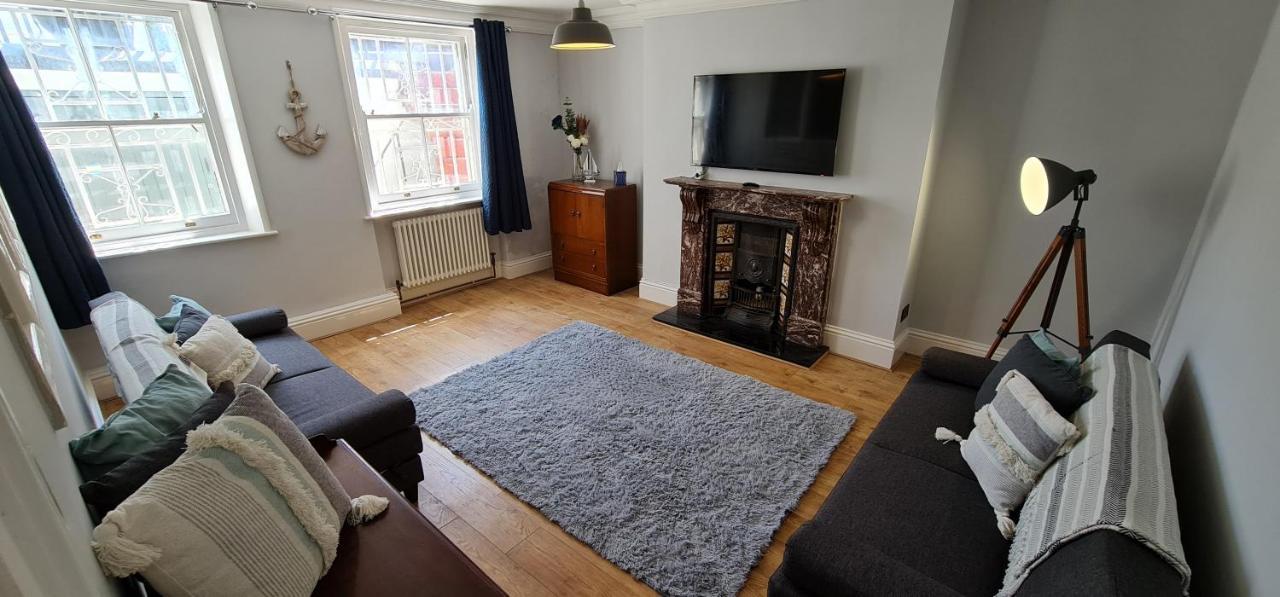 Diamond Harbour - Whole Huge Apartment - Wifi - Beach - Ramsgate Town Exterior foto